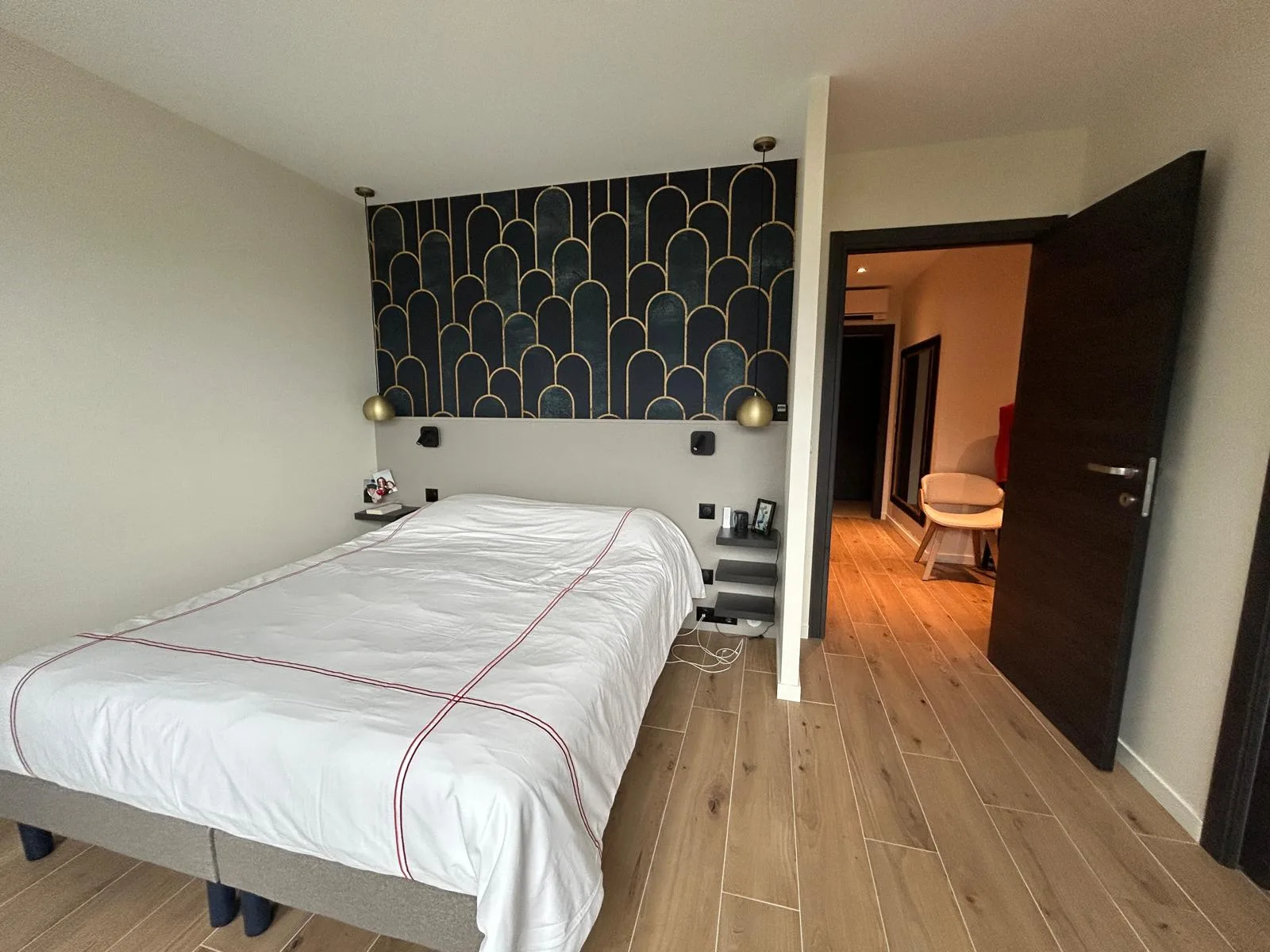 Aménagement intérieur d'une villa neuve